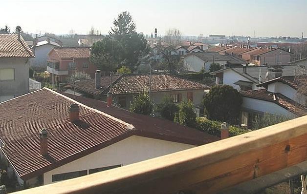 Al Gallo Cividale- Mansarda O Piano Terra Cividale Del Friuli Ruang foto